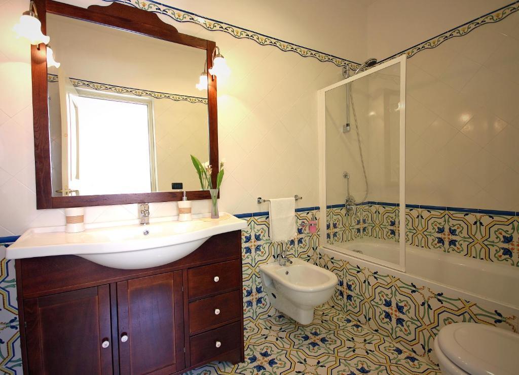 Sorrento Inn Guesthouse الغرفة الصورة